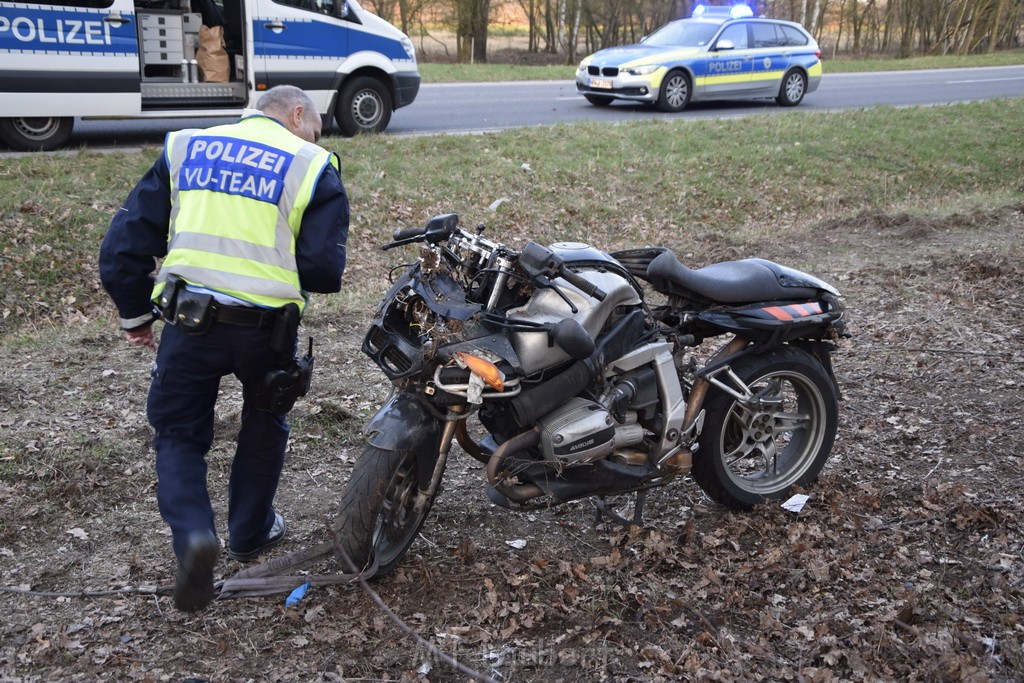 Schwerer VU Krad Fahrrad Koeln Porz Alte Koelnerstr P262.JPG - Miklos Laubert